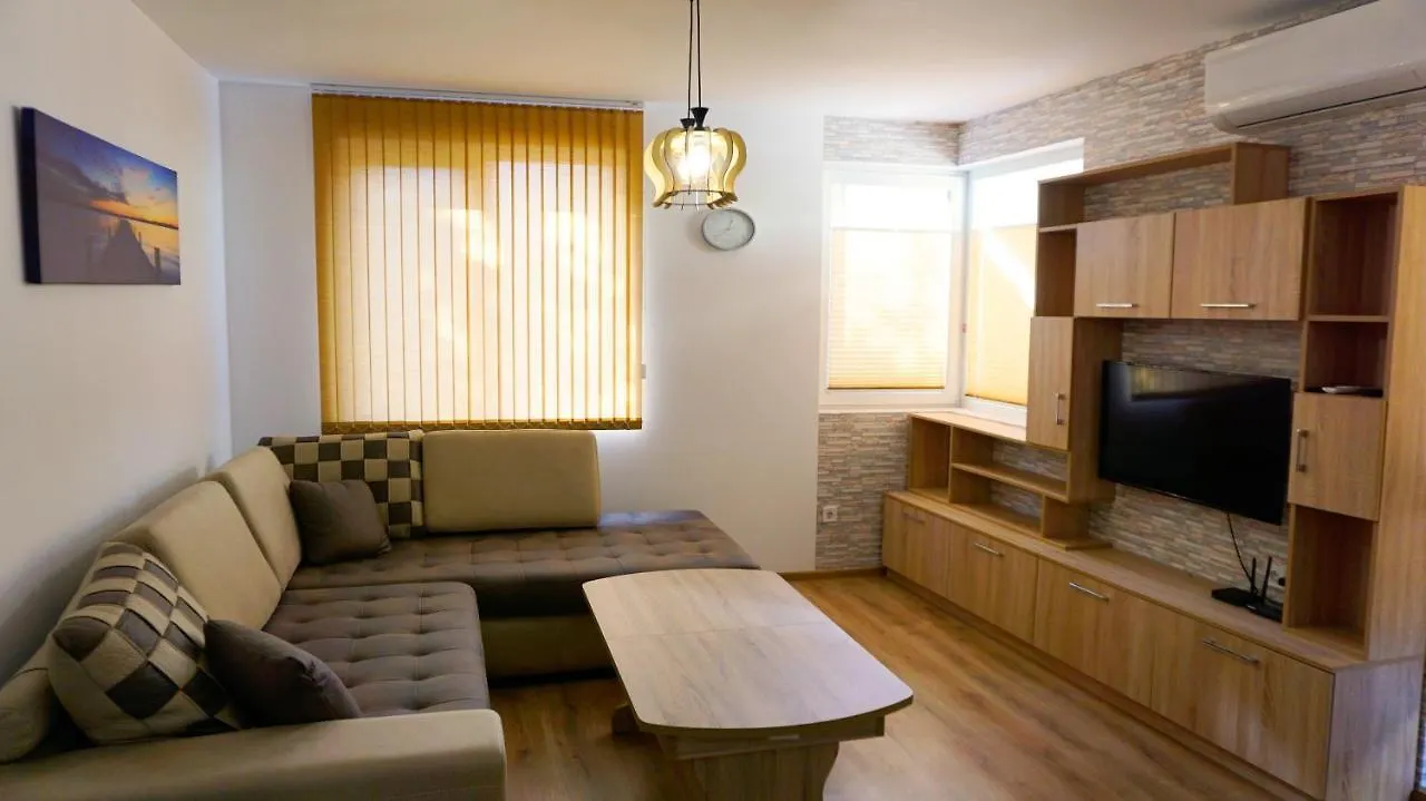 Апартамент Далия - Apartment Dalia Varna