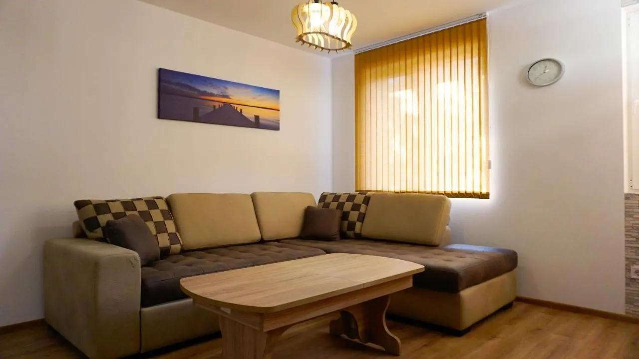 Апартамент Далия - Apartment Dalia Varna 0*,